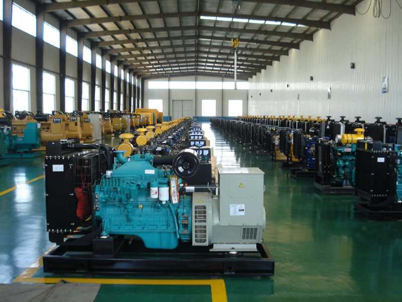 洮南租赁发电机-柴油发电机组冒蓝烟、冒黑烟、冒白烟故障分析