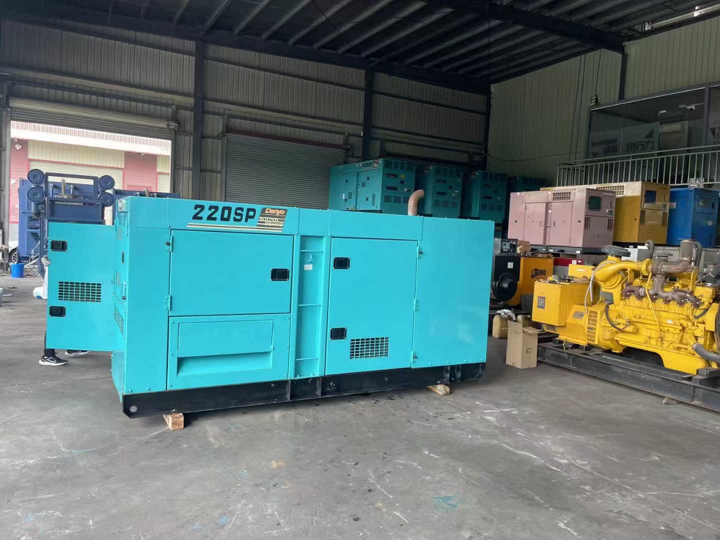 洮南800kW 柴油发电机的输出电流波动范围是多少？