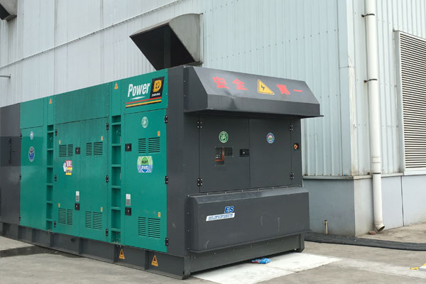 洮南燃油滤清器的更换流程是怎样的？