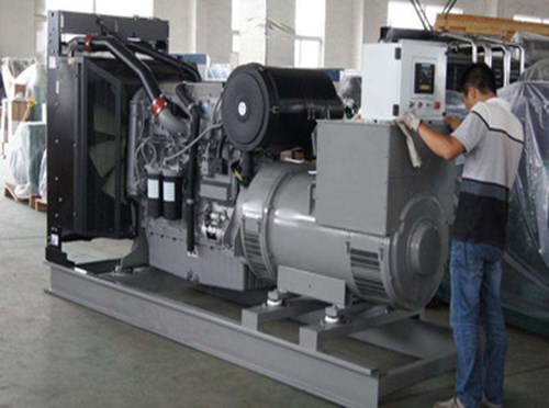 洮南柴油发电机组和储能设备配合使用的案例